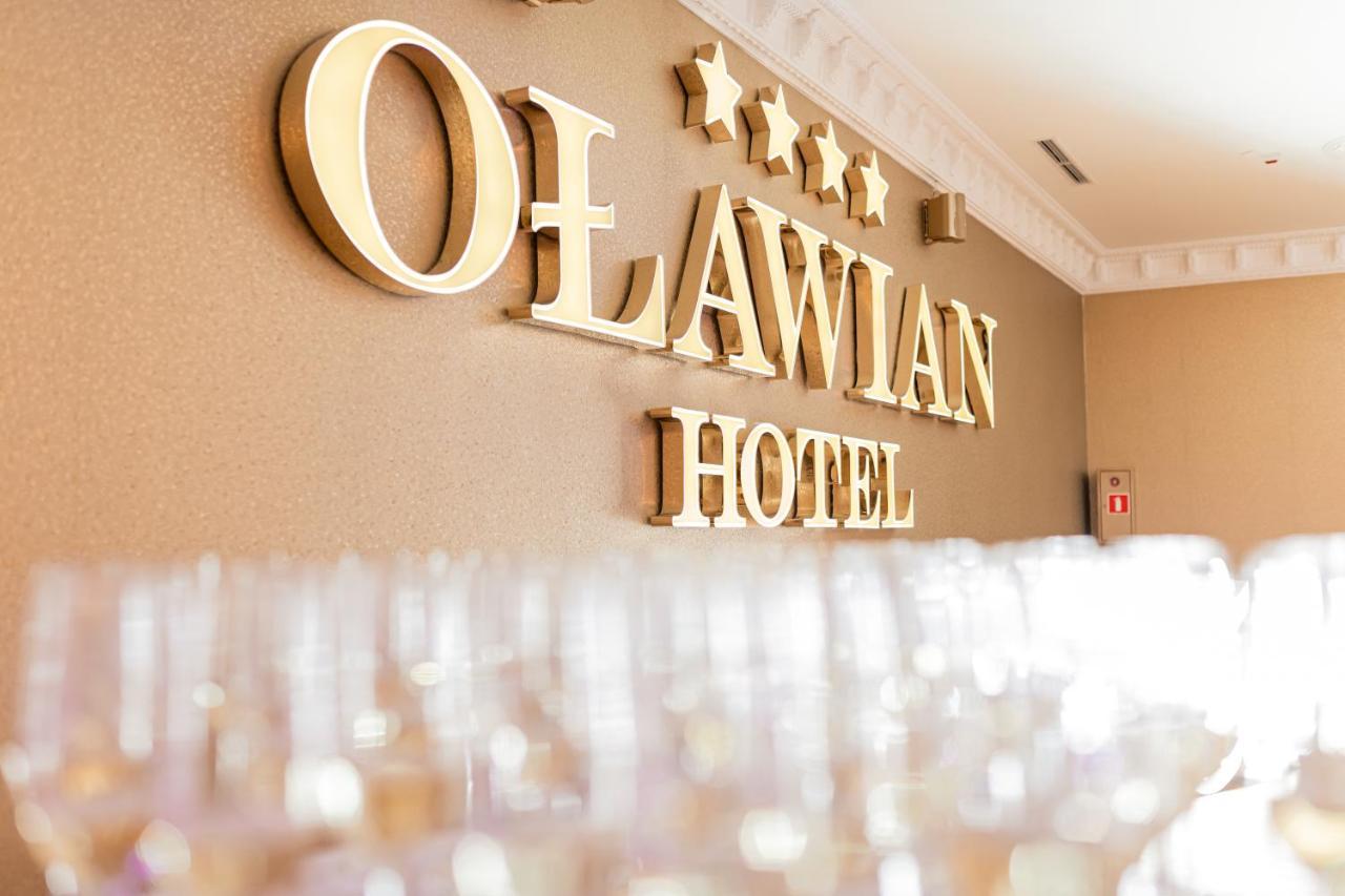 Olawian Hotel Олава Екстериор снимка
